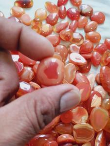 Vente en gros de lot de Sardonyx rouge naturel haute cornaline cabochon poli semi-précieux pierre de fabrication de bijoux, - Product Image 2