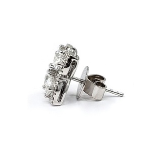Pendientes de Diamantes Redondos de Corte Brillante en Oro Blanco de 18K, Diseño Artístico, Joyas para Mujer, Regalo para Compromiso, Fiesta o Boda - Product Image 3