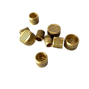 Évents à noyau en laiton à fente parallèle de prix raisonnable de qualité standard du fabricant indien - Product Image 4