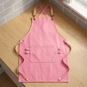 Tablier en toile classique écologique marron avec ceinture réglable et plusieurs poches pour la cuisine - Product Image 3