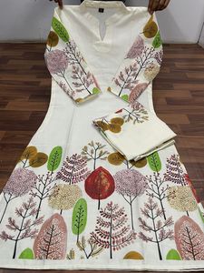 Precioso aspecto elegante Khadi algodón con impresión digital Co-Ord conjunto mujer fabricante de moda - Product Image 4