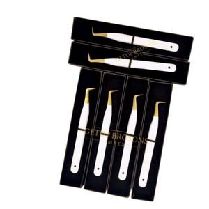 Pince à épiler pour extensions de cils de haute qualité, à 90 degrés, avec revêtement en poudre blanche et pointe dorée, logo personnalisé, instrument de beauté - Product Image 3