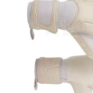 Gants de gardien de but de football en cuir professionnel avec paume en latex, sangle de poignet, adhérence antidérapante, coupe-vent, haute performance, utilisation en extérieur - Product Image 6