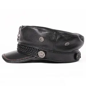 Gorra de Visera Estructurada Personalizada, Material de Lana, Ajuste Ajustable, Estilo Clásico con Visera para Uniforme Masculino o Atuendo Formal - Product Image 1