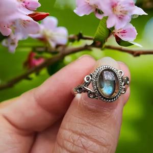 Bague bohème en argent sterling 925, taille personnalisée, faite à la main, ovale, labradorite, pierre précieuse naturelle, cadeau d'anniversaire parfait - Product Image 3