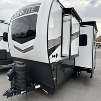 Vente flash Mini caravanes légères 22,31 pieds Tout-terrain Caravane RV Van Caravane de voyage avec lit double et cuisine