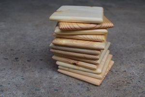 Posavasos de nogal de madera natural hechos a mano, manteles rústicos elegantes ecológicos duraderos de primera calidad que protegen de las manchas de calor, arañazos - Product Image 2