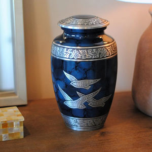 Urna de cremación azul nublado, cenizas humanas, urna funeraria grande para adultos hecha a mano, conmemorativa decorativa, exportador indio, proveedor a granel - Product Image 1