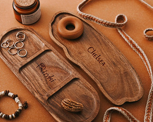 Plateau de service rectangulaire en bois classique peint à la main, écologique, biodégradable et idéal pour les cadeaux - Product Image 3