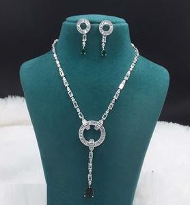 ชุดเครื่องประดับสร้อยคอและต่างหูแฟชั่น AD Stone สำหรับสวมใส่ในชีวิตประจำวันและโอกาสต่างๆ โรงงานผลิต ขายส่ง ส่งออก ผู้ซื้อจากอินเดีย - Product Image 3