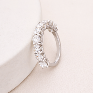 Anillo de boda de media eternidad con diamantes cultivados en laboratorio, corte redondo, certificado por IGI, con engaste de puntas compartidas en oro amarillo/blanco/rosa de 14 quilates. - Product Image 3