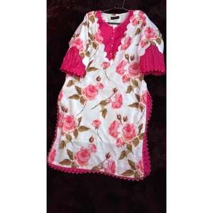 Elegante Vestido Rosa y Blanco para Mujer con Estampado Digital, Cintura Baja y Diseño Hueco, Ropa ODM Mixta para Banquetes y Uso Diario - Product Image 2
