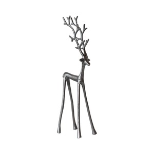 Escultura de ciervo de aluminio texturizado de estilo escandinavo | Un ciervo de plata minimalista para una decoración elegante de invierno y vacaciones - Product Image 3