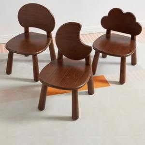 Chaises en bois marron pour enfants nouveau design chaises de salle à manger et d'étude en bois pour bébés meubles pour enfants les plus vendus - Product Image 1