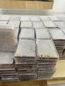 รังผึ้งป่าที่มีรสหวานตามธรรมชาติ, เค้กรังผึ้งธรรมชาติที่จะกินโดยตรงกับผลไม้, ขนมปัง, ชา,... - Product Image 4