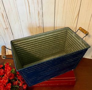 ที่ปลูกต้นไม้ชุบสังกะสีแบบมีศิลปะสำหรับตกแต่งสวนในร่มพร้อมการออกแบบที่แกะสลักที่ดีสำหรับการจัดแสดงกระถางดอกไม้ทางจิตวิญญาณ - Product Image 6