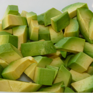 Mitades de aguacate congelado de Vietnam | Aguacate IQF para venta minorista, servicio de alimentos y distribución - Product Image 5