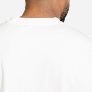 Nouveaux hommes Logo personnalisé haut d'entraînement de gymnastique séchage rapide coupe ajustée à manches courtes chemise de sport tissu tricoté uni pour l'entraînement de course - Product Image 4