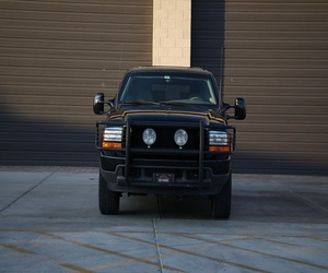 Gran Oferta: Ford Excursion Limited 4x4 Usada del 2001 - Product Image 1