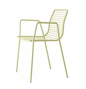 थोक सस्ते थोक आधुनिक अमेरिकी डिजाइन धातु तार लोहे की घटना आउटडोर शादी के लाउंज कुर्सियां शिविर