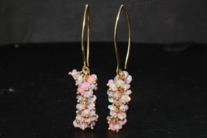 Boucles d'oreilles GOODSTONE JEWELS en argent sterling 925 avec crochets français, grappe de perles et opale rose naturelle, pierre de naissance, pour femme, mariage et soirée - Product Image 4