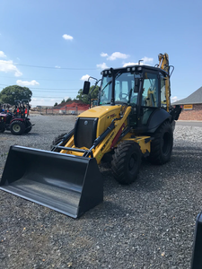 Chargeuses-pelleteuses New Holland B95C d'occasion puissantes, idéales pour la construction et les travaux lourds, à vendre - Product Image 4
