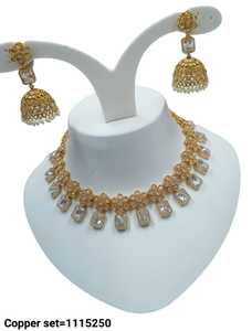 ENSEMBLE DE BIJOUX INDIENS TRADITIONNELS ET À LA MODE EN CUIVRE ENSEMBLE DE BIJOUX DE MARIAGE POUR FEMMES BOUCLES D'OREILLES ET COLLIER - Product Image 4