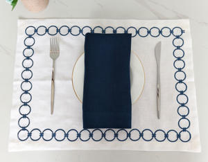 Manteles individuales de cena de lujo de 100% de lino con certificado de 2017, diseño moderno reutilizable hecho a mano, bordado de círculos clásicos para el hogar - Product Image 1