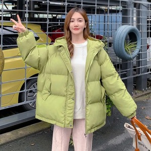 Abrigo de invierno XL para mujer, chaqueta acolchada recortada holgada con relleno de algodón alto, bombardero de estudiante, logotipo de piel de cuero, tela sólida - Product Image 6