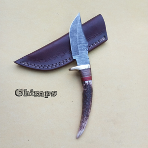 Cuchillo de caza de acero de Damasco hecho a mano, cuchillo para desplumar, cuchillo para llevar todos los días, mango de cuerno de ciervo con Funda de cuero - Product Image 6