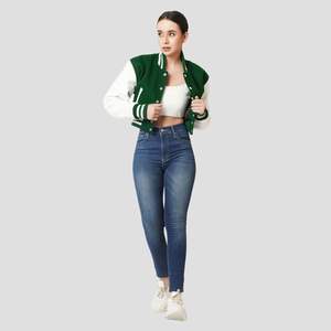 Veste de Baseball en cuir de laine verte pour femmes respirant grande taille hiver basket-ball haut court avec bouton décoration bas quantité minimale de commande - Product Image 6
