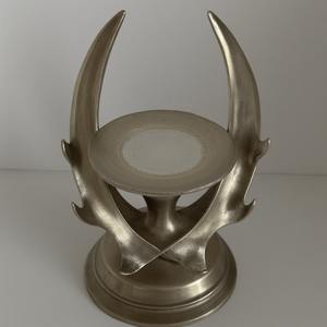 เชิงเทียนกวางเรนเดียร์ฮอร์นอลูมิเนียมสำหรับตกแต่งฐานของช่างฝีมือทำด้วยมือออกแบบมาสำหรับการตกแต่งภายในตามฤดูกาล - Product Image 1