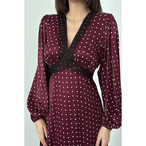Vestido de satén burdeos con lunares y detalles de encaje - Burdeos - Product Image 3