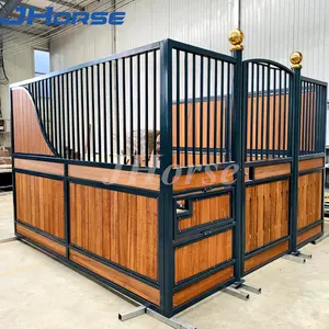 Luxe Permanente Metalen Stalen Frame Bamboe Board Paardenstal Box Paardenbox Voorkant Met Socialiserend Raam