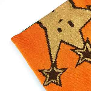 Bonnet personnalisé conçu pour les climats hivernaux difficiles, offrant une chaleur fiable pour les travailleurs et les voyageurs en plein air. - Product Image 4