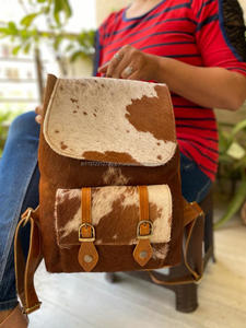 Vente chaude Mode Style Peau De Vache Ordinateur Sac À Dos Sac Femmes Plein Grain Véritable Vache En Cuir Véritable Ordinateur Portable Sacs À Dos pour Hommes - Product Image 3