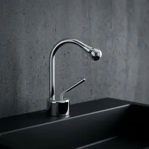 Robinet de bidet Gessi Goccia en chrome poli, robinet mélangeur design en chrome, design sculptural en forme de goutte d'eau, salles de bain modernes - Product Image 3