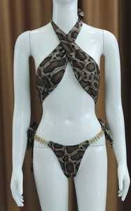 Ensemble de bikini de haute qualité pour femmes Ensemble de design unique pour nageuses avec logo personnalisé - Product Image 3