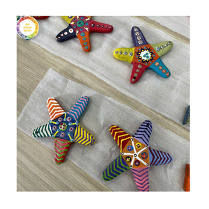 Peces de Madera Vietnamitas al por Mayor, Artesanía en Madera Hecha a Mano para los Mercados Global de Alojamientos y Decoración del Hogar - Product Image 1