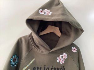 Sudadera con capucha corta de tela suave de moda de otoño personalizada al por mayor impresión digital con color personalizado de manga larga - Product Image 3