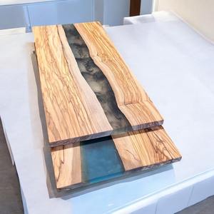 Planche à fromage en bois et résine époxy de qualité supérieure Planche de service pour charcuterie - Product Image 2