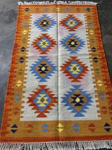 Alfombra de Área Clásica de Diseño Kilim Dhurrie de Lana/Seda, Tejido Plano, Hecha a Mano, Antibacteriana y Ecológica para Ejercicio - Product Image 2
