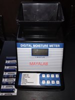 Humidimètre de grains MAYALAB INSTRUMENT pour l'analyse des semences avec protection IP55, précision de 99 %, garantie de 6 mois pour usage en laboratoire