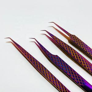 แหนบต่อขนตาสแตนเลสสีม่วงที่ยั่งยืนด้ามจับเพชรแบบใช้มือทดสอบปริมาณเส้นใยความงามของรัสเซียโลโก้ที่กำหนดเอง - Product Image 5