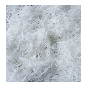 Carne de coco congelada de primera calidad, Coco congelado de Vietnam en rodajas IQF pelado para suministro de exportación de la industria alimentaria - Product Image 3