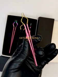 Pince à épiler courbée de haute qualité pour extensions de cils, avec pointe dorée et poignée diamantée, pour isolation et application de poudre rose, instrument de beauté - Product Image 5