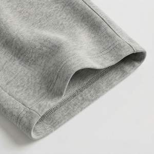 Ensemble de survêtement tendance pour femmes, pantalon de jogging large et sweat-shirt court, nouvelle arrivée 2025, personnalisable - Product Image 6