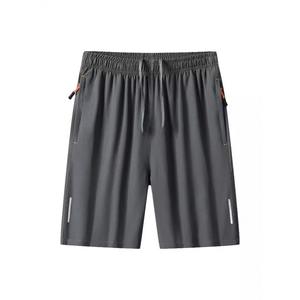 Pantalones cortos deportivos holgados de seda de hielo finos informales de playa de verano para hombre con diseño impreso bordado de logotipo personalizado OEM - Product Image 5