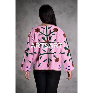 Chaqueta Corta Elegante de Invierno para Mujer, Bordada con Suzani Indio, Transpirable, Ecológica, de Secado Rápido, Tela de Pato, Chaqueta Suzani - Product Image 2