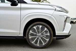 2024 Toyo Ta Veloz 1.5L Motor de gasolina Nuevo Color blanco Interior oscuro Asientos de cuero I-Force Max Premium Automático Coches usados - Product Image 6